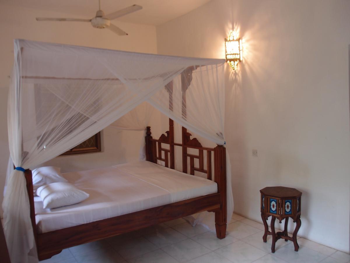 Riverman Hotel Zanzibar Exterior photo